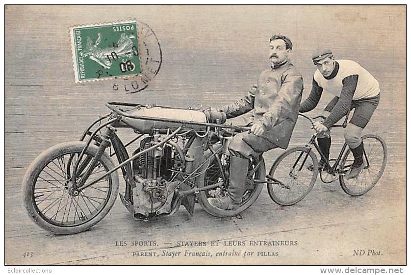 Sport.  Cyclisme Vélodrome Course Derrière Motocyclette Derny. Parent Entrainé Par Pillas - Cycling