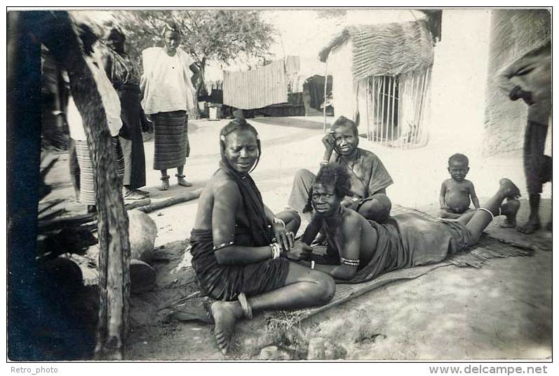 Afrique - Carte-photo M. Lauroy – Femmes Africaines - Non Classés