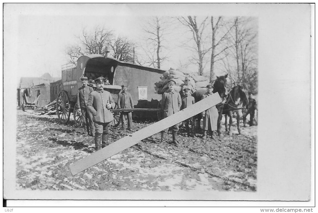 Hiver 1917 Poste Feldpost Voiture Et Soldats Allemands Recevant Courriers Et Colis 1 Carte Photo 14-18 Ww1 - War, Military