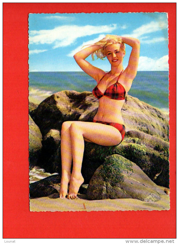 Pin-Ups : Femme (Mode , Maillot De Bain) Nu (non écrite, édition Color) - Pin-Ups