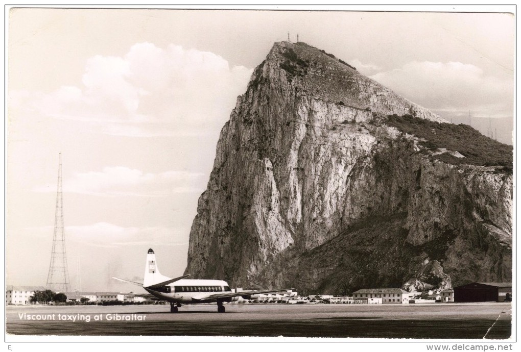 Viscount Taxying At Gibraltar Airport - Real Photo - BEA - Rock Photographic - 1946-....: Moderne