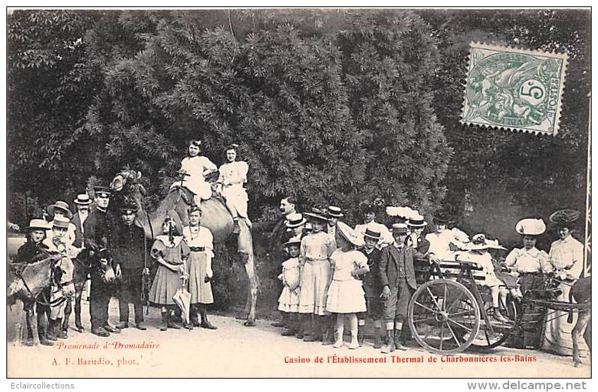 Chabonnières Les Bains   69     Enfants Montés Sur Un Chameau. Parc Du Casino - Charbonniere Les Bains