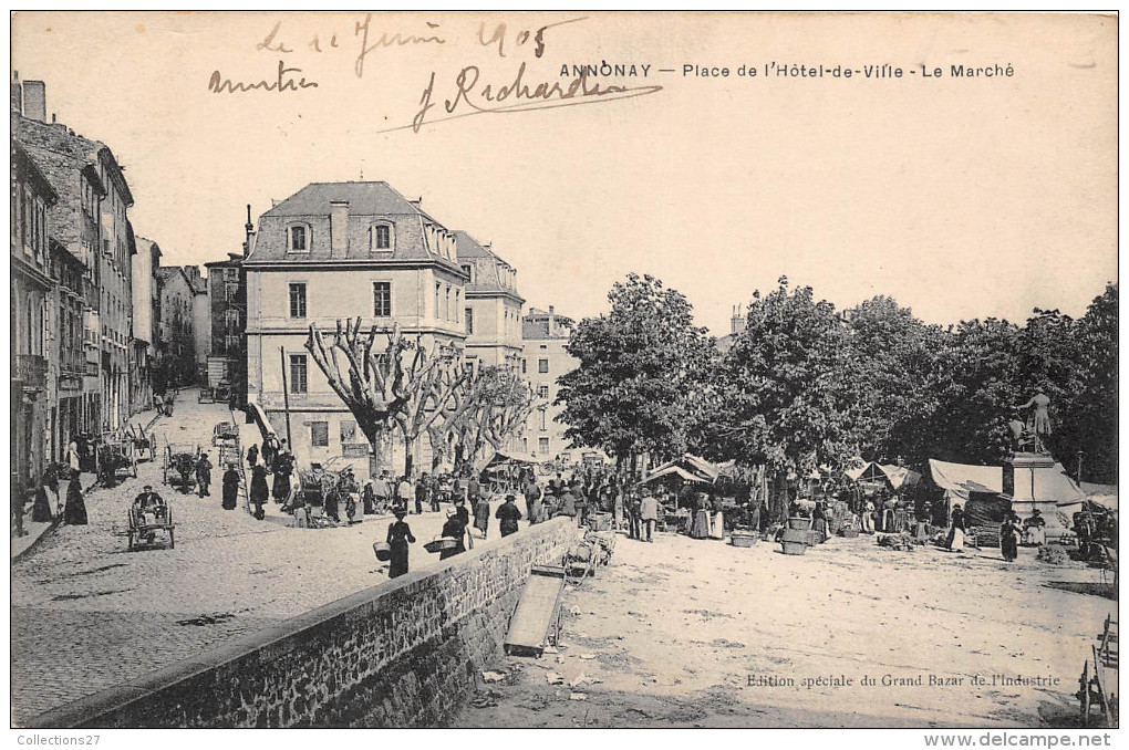 07-ANNONAY- PLACE DE L'HÖTEL DE VILLE, LA MARCHE - Annonay