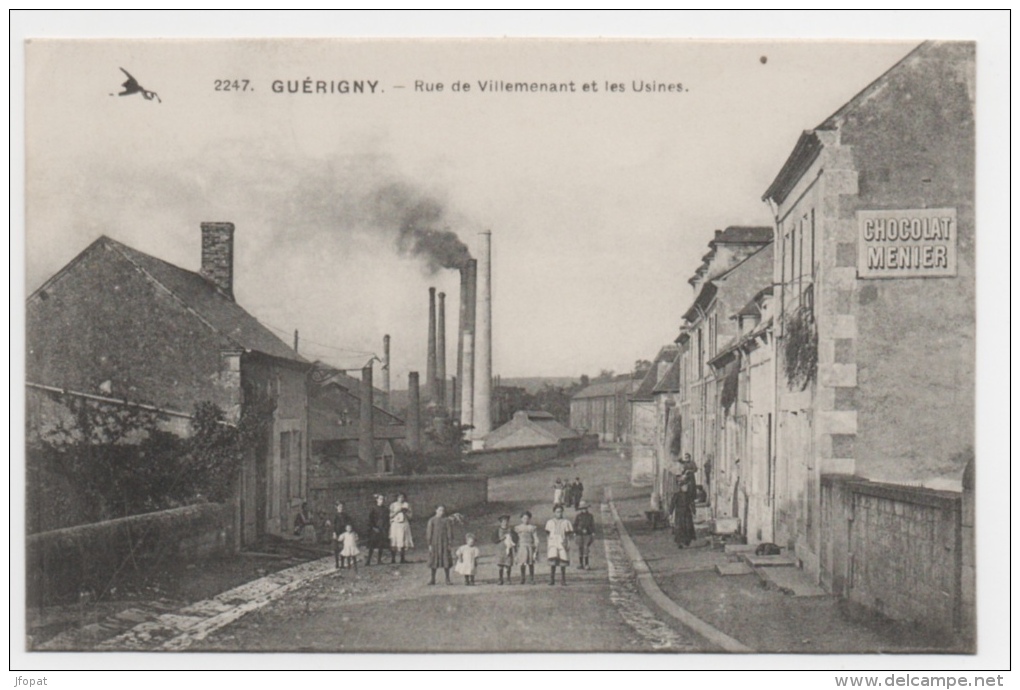 58 NIEVRE - GUERIGNY Rue De Villemenant Et Les Usines - Guerigny