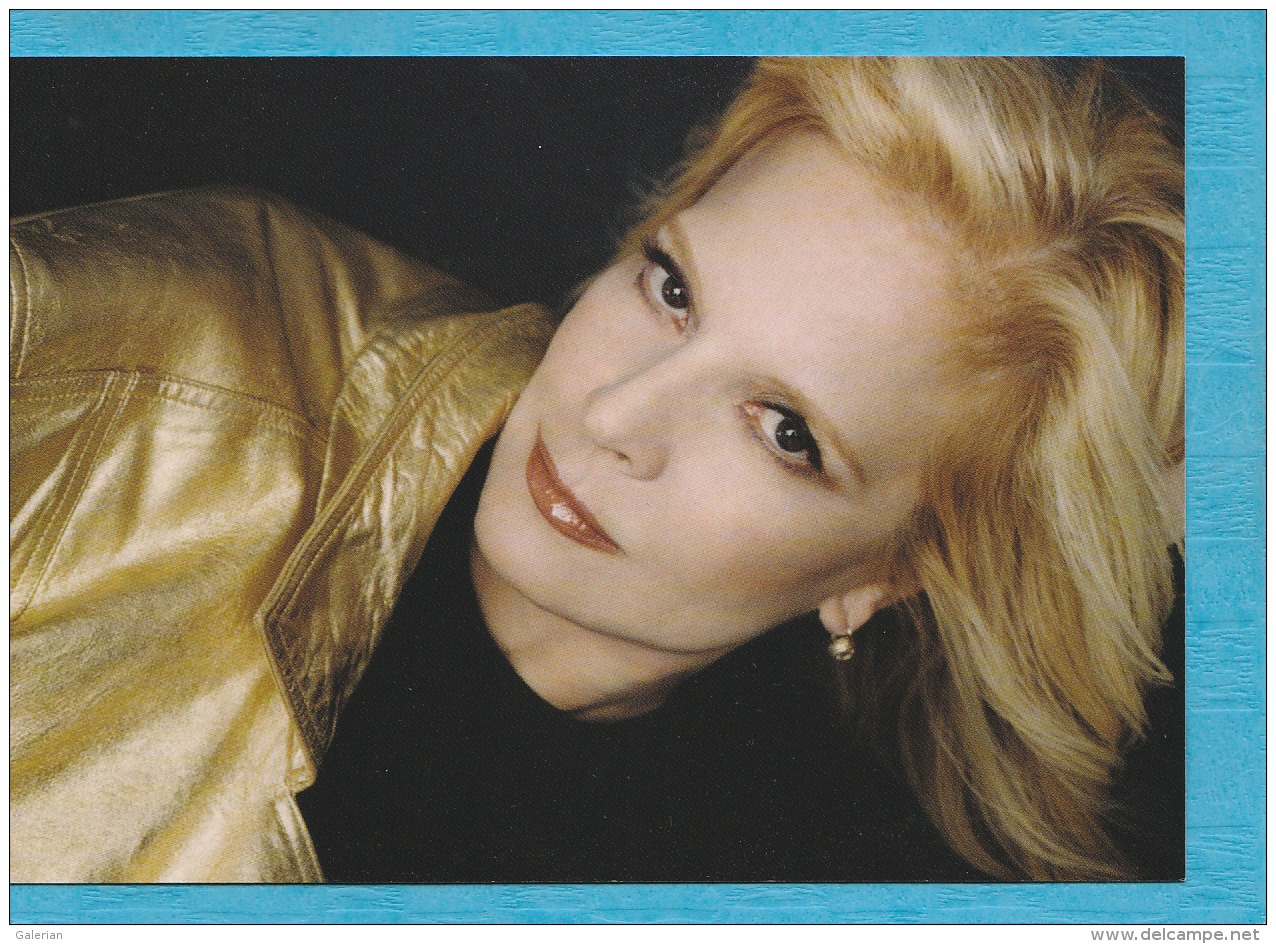 Sylvie Vartan. - Spectacle > Artistes. - Artistes