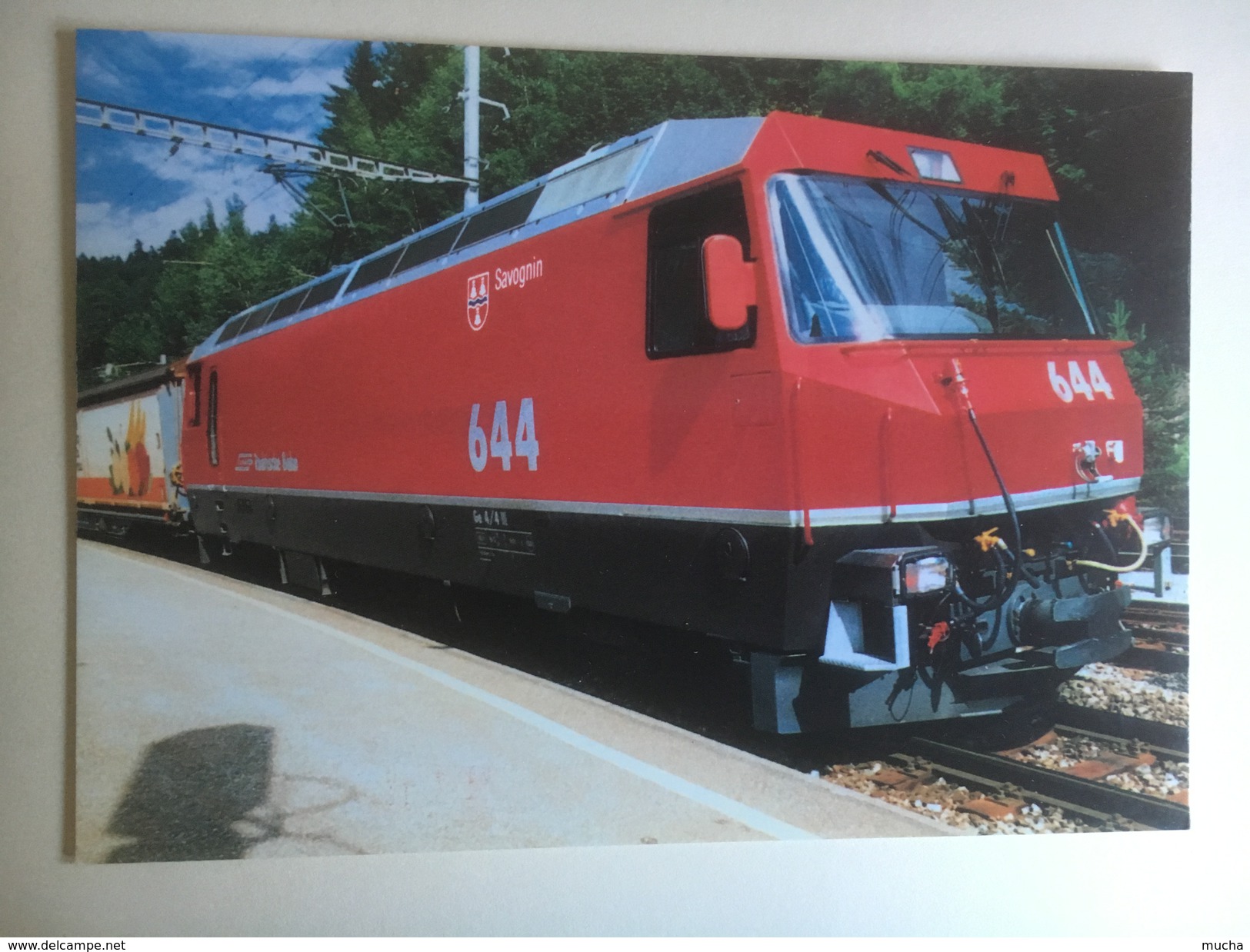 5649 - Suisse Rhätische Bahn (RhB)   Automotrice électrique  Gm 4/4 III Savognin  (Format 10 X 15) - Trains