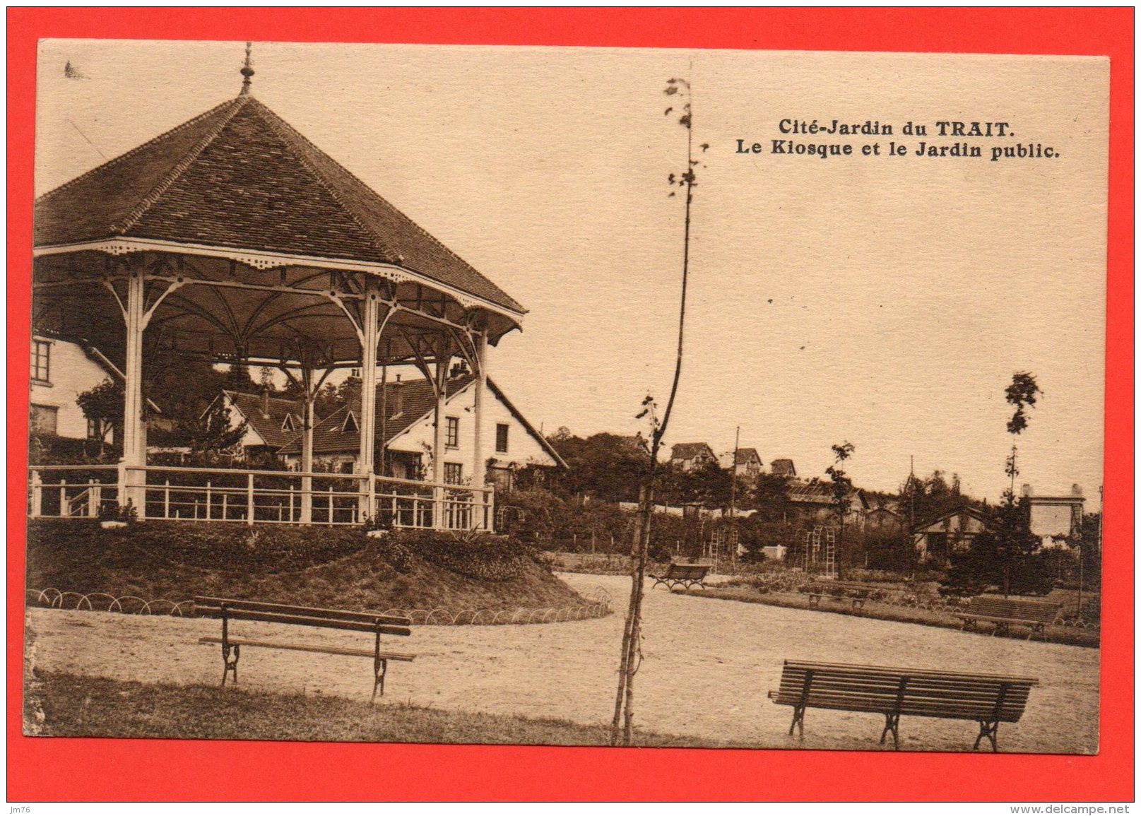 Cité Jardin Du LE TRAIT -  Le Kiosque Et Le Jardin Public. - Le Trait