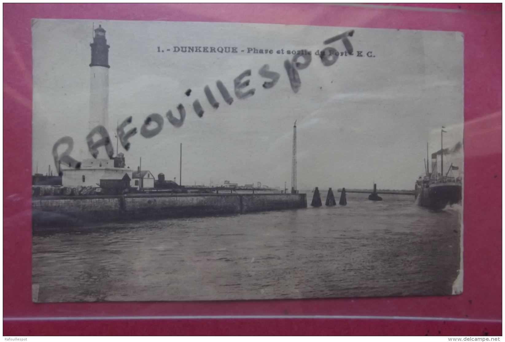 Cp Dunkerque Phare Et Sortie Du Port - Lighthouses