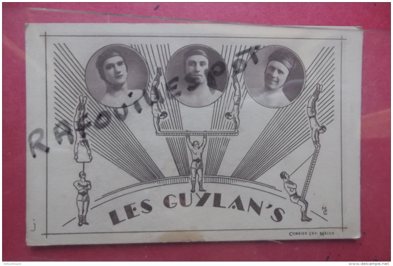 Cp Les Guylan's - Zirkus