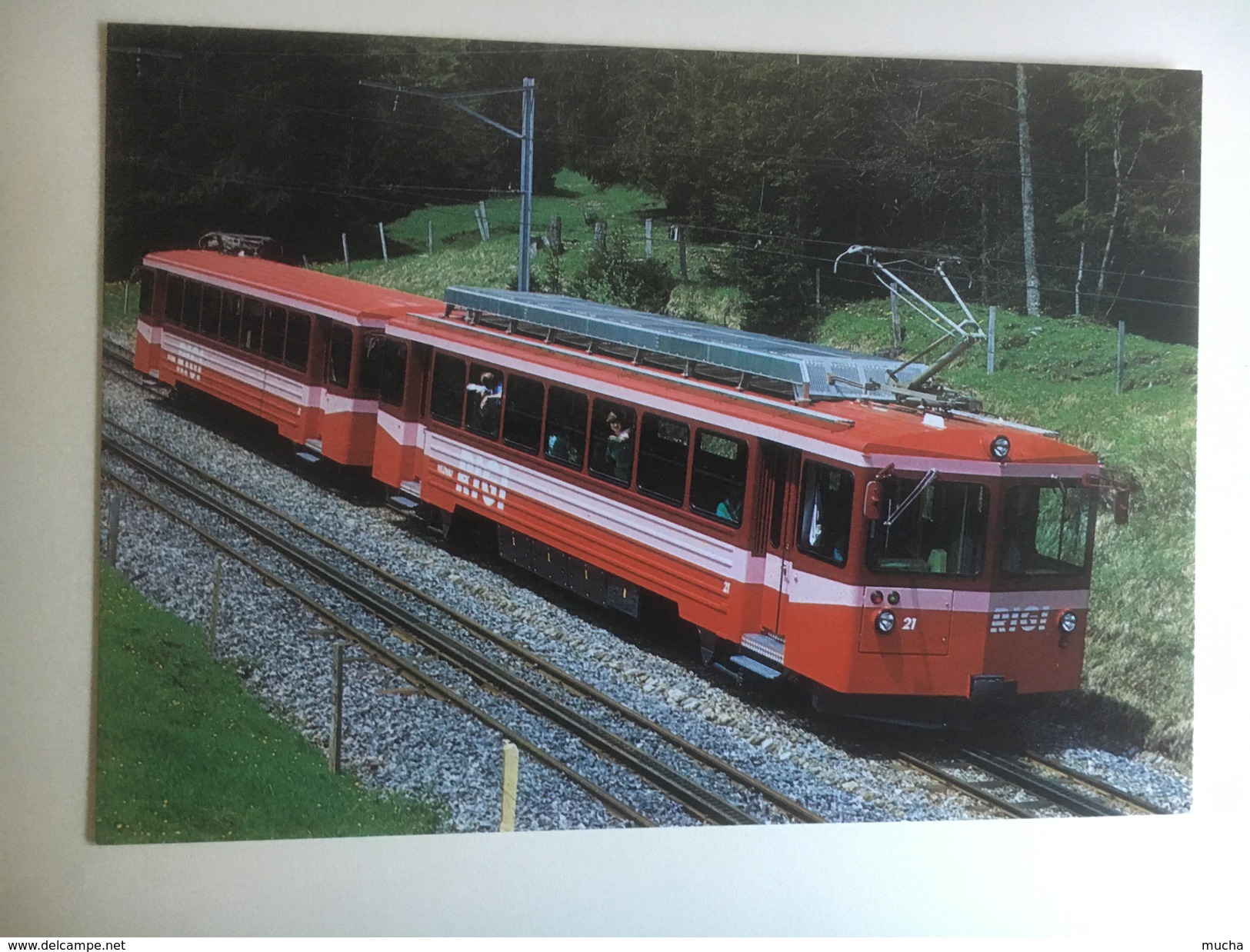 5651 - Suisse Vitznau-Rigi-Ban (VRB)  Train Navette à Crémaillère Bhe 4/4 21 (Format 10 X 15) - Trains