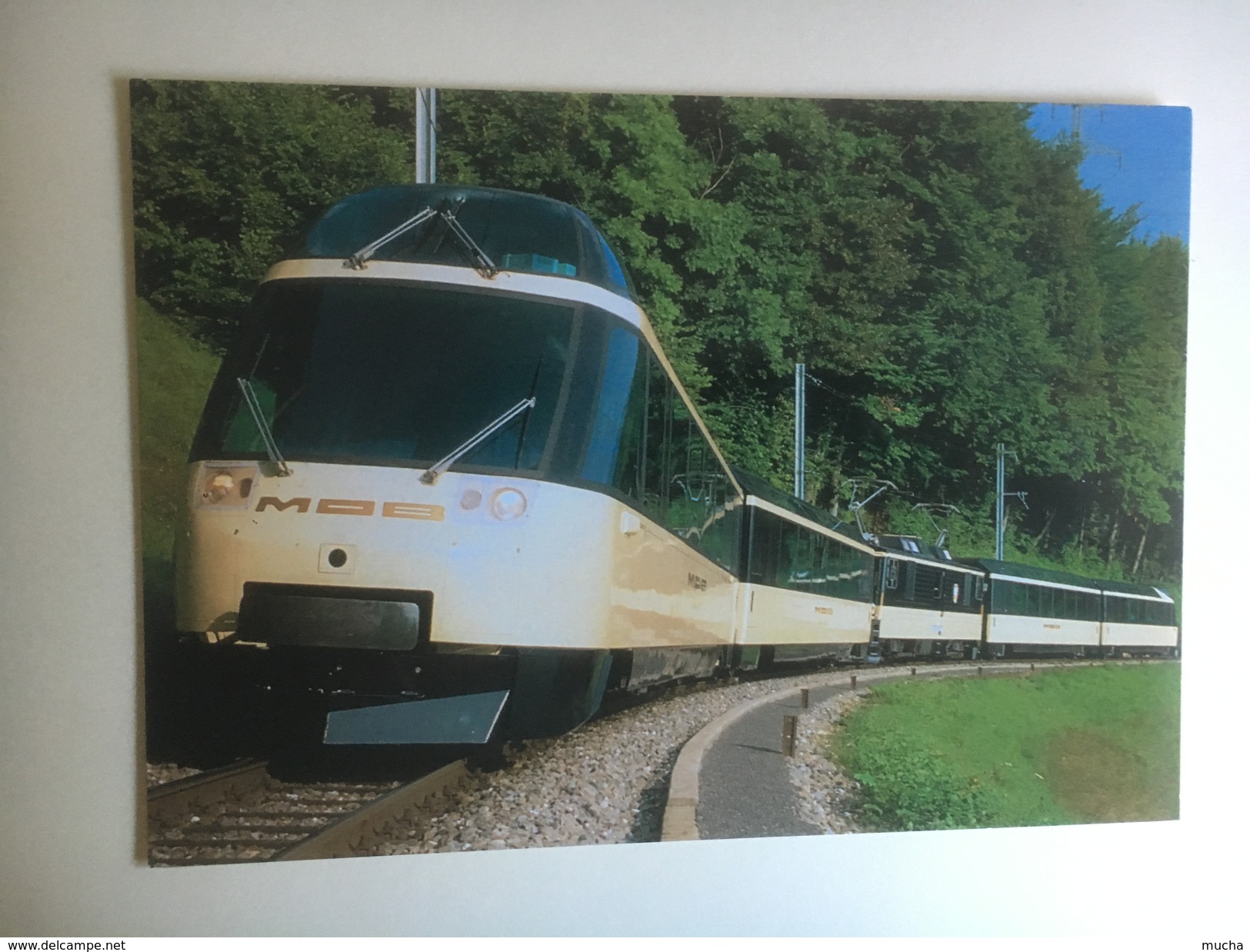 5658 - Suisse Crystal Panoramic Express MOB  (Format 10 X 15) - Trains