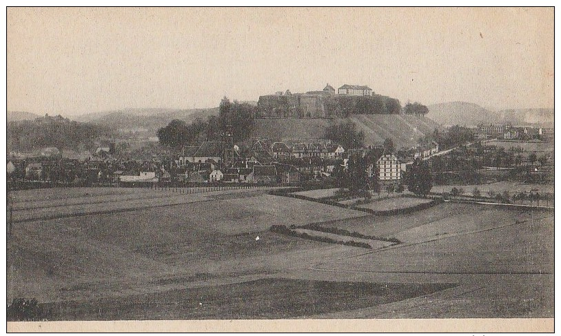 beau lot d´environ  13000 cartes postales anciennes de france ( cpa) trier