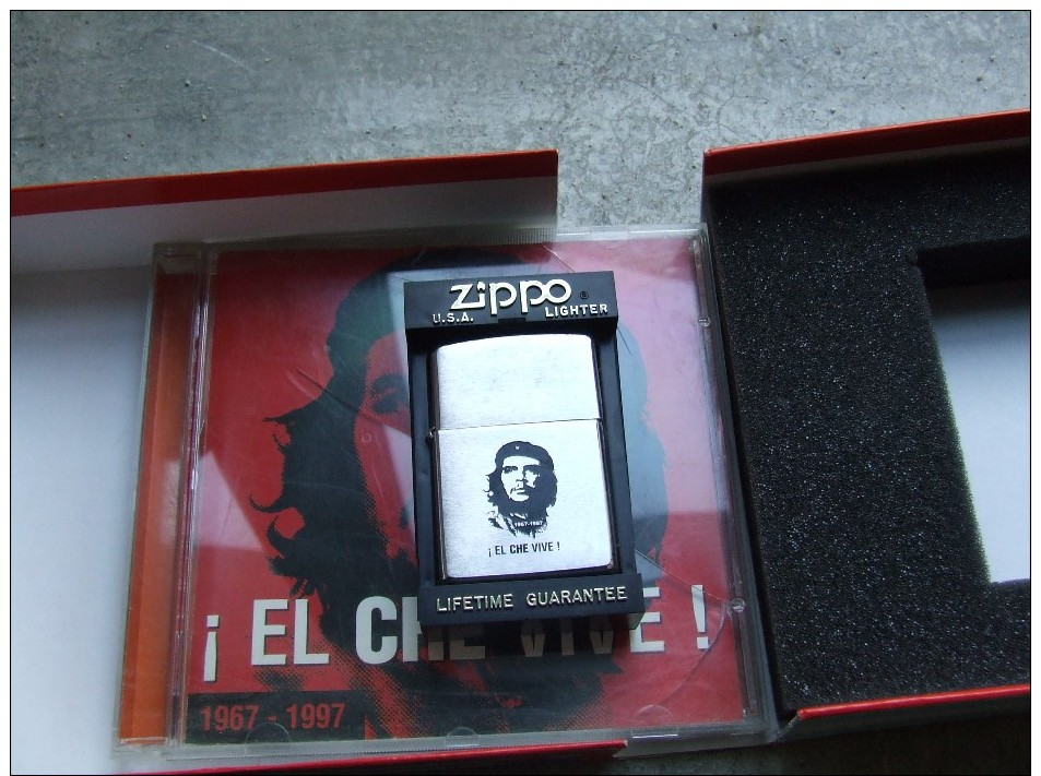 COFRET CD CHANSON CHE GUEVARA + zippo  effigie du che n° serie limitée