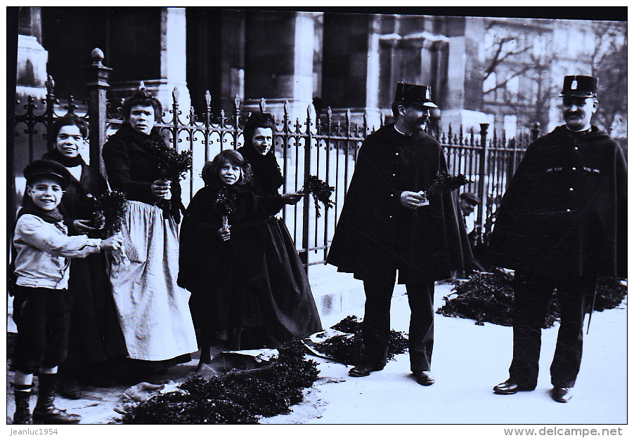 PARIS 1900 LES RAMEAUX - Petits Métiers à Paris