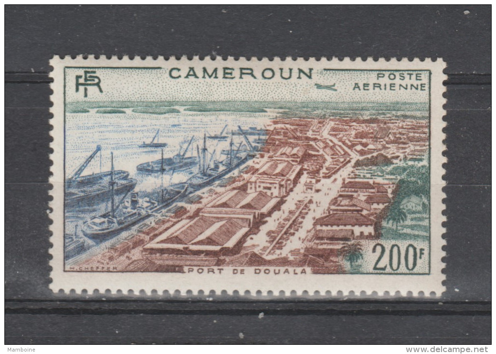 Cameroun 1955 .  Pa  N° 48  Neuf X  , Port De Douala - Airmail