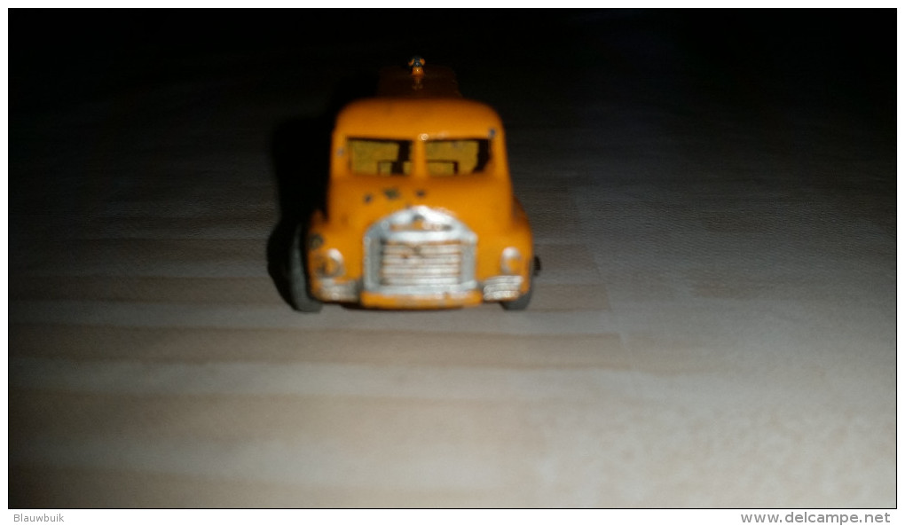 MATCHBOX ENGLAND MOKO LESNEY No.28a BEDFORD 'S' TYPE COMPRESSOR TRUCK - Camions, Bus Et Construction