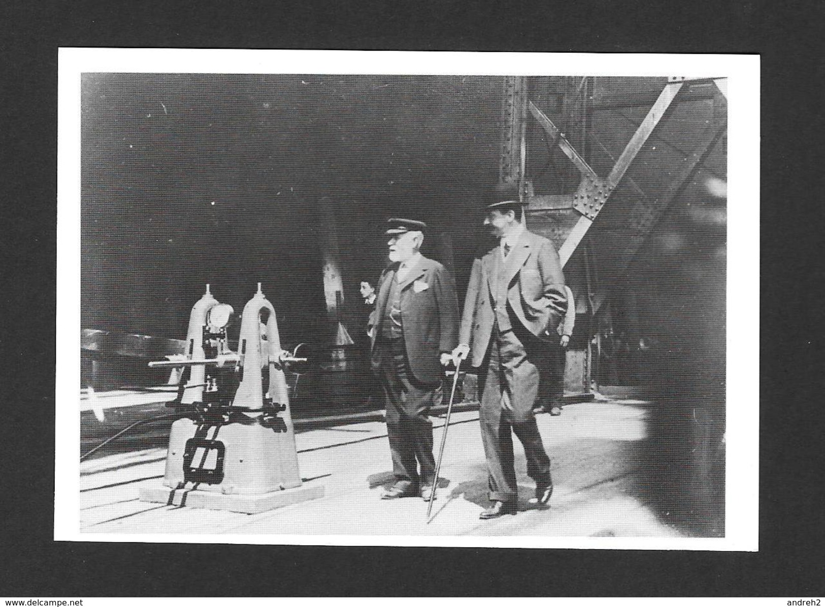 BATEAUX - PAQUEBOTS - SHIPS - THE TITANIC (1912 ) BUILDER  LORD PIRRIE AND THE CHAIRMAN OF WHITE STAR LINE BRUCE ISMAY - Paquebots