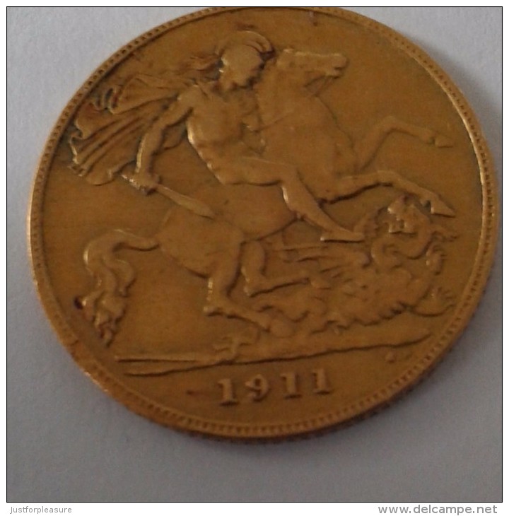 1911 HALF  SOVEREIGN GOLD COIN FROM GEORGIVS V - 1/2 Sovereign