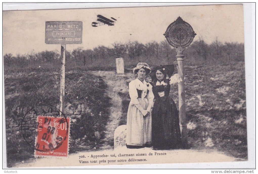 Approche Toi, Charmant Oiseau De France - Douane