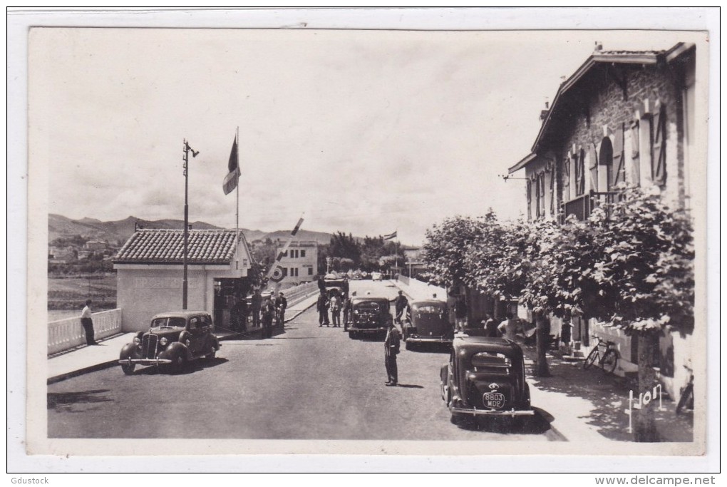 Hendaye - La Frontière Au Pont International - Douane