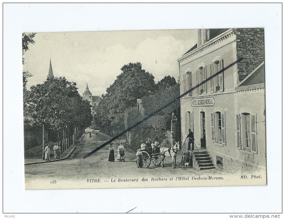 CPA -  Vitre  - Le Boulevard Des Rochers Et L'Hôtel  Desbois-Moreau - Vitre