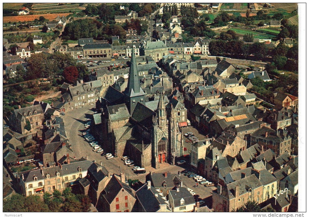 Guérande.. Belle Vue Aérienne De La Ville - Guérande