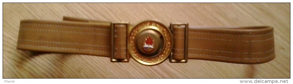 ROMANIA-PIONEER SCHOOL BELT AND BUCKLE,COMPLETE,COMUNIST PERIOD - Autres & Non Classés