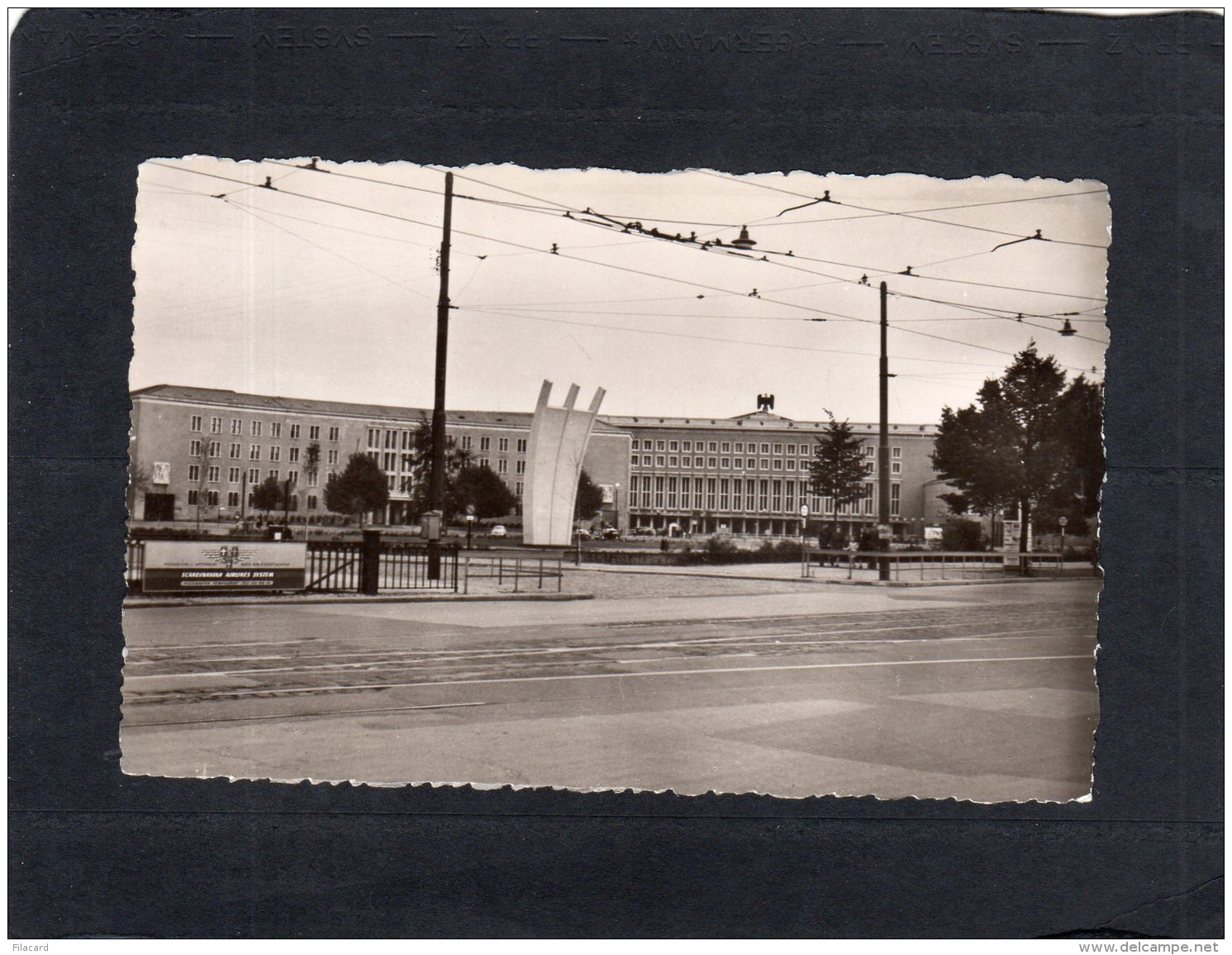 63126     Germania, Berlin-Tempelhof,  La  Base  Aerienne,  NV - Tempelhof