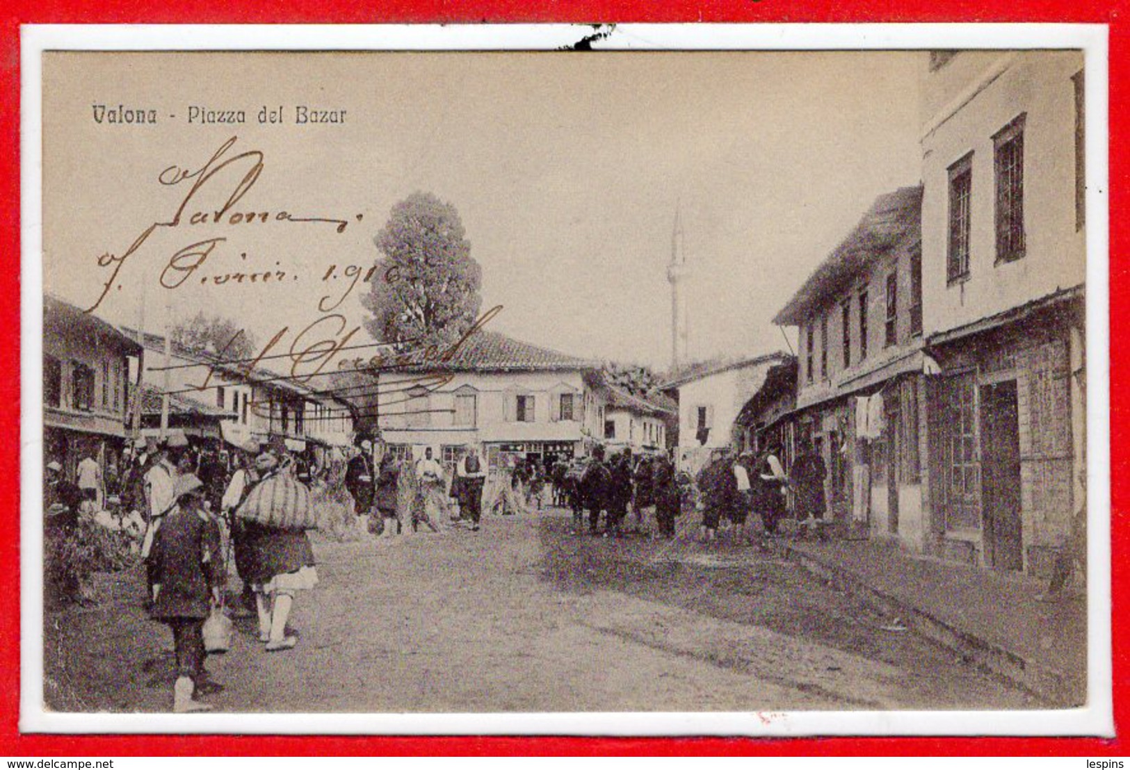 ALBANIE --  VALONA --  Plazza Del Bazar - Albanie