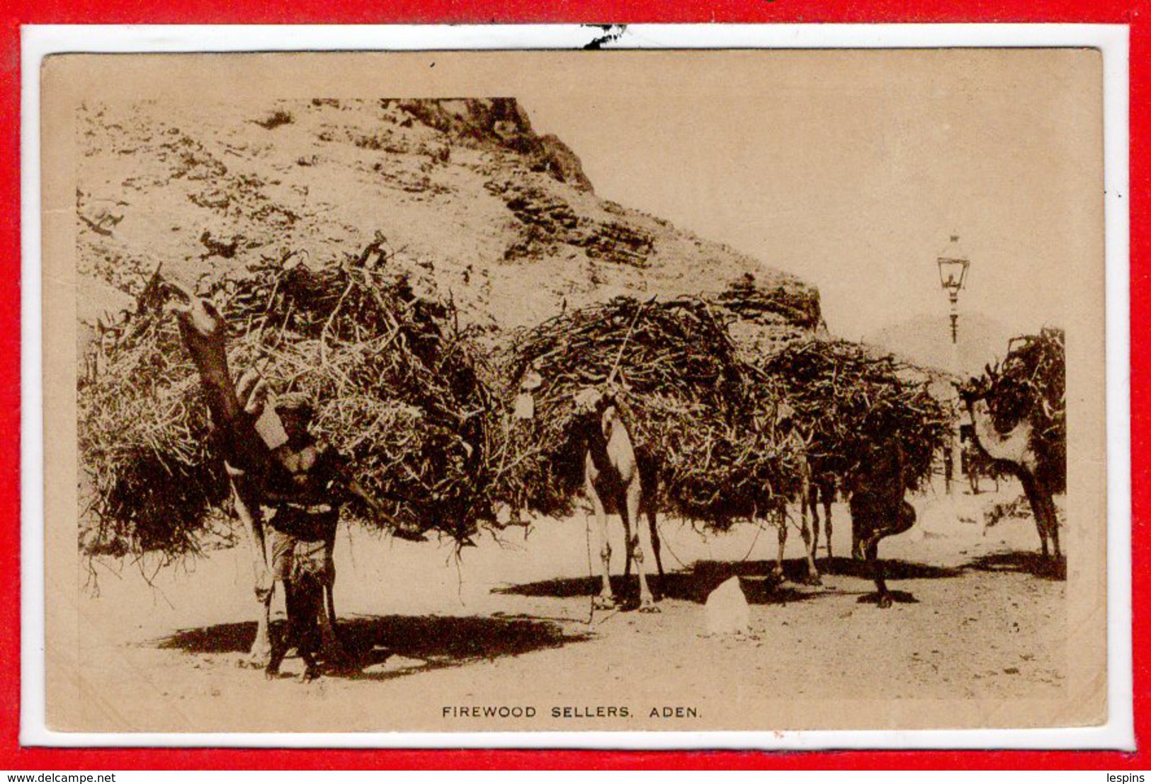 ASIE - YEMEN -- - ADEN - Firewood Sellers - Yémen