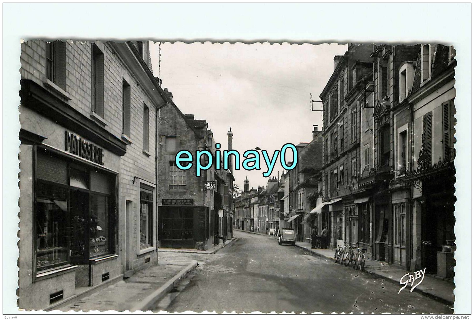 B - 14 - SAINT PIERRE SUR DIVES - PRIX FIXE - Rue De Falaise - éditeur Artaud - CITROEN 2 CV - Autres & Non Classés