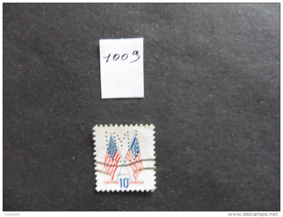 Etats-Unis :Perfins :timbre N° 1009   Perforé   M   Oblitéré - Zähnungen (Perfins)