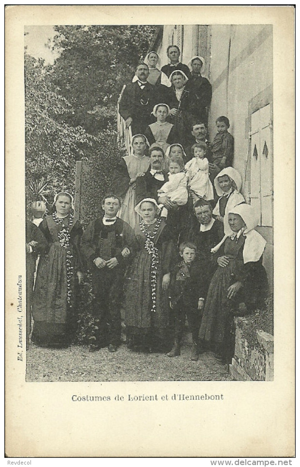 HENNEBONT - Costumes De LORIENT Et De H.                                            -- Laussédat - Hennebont