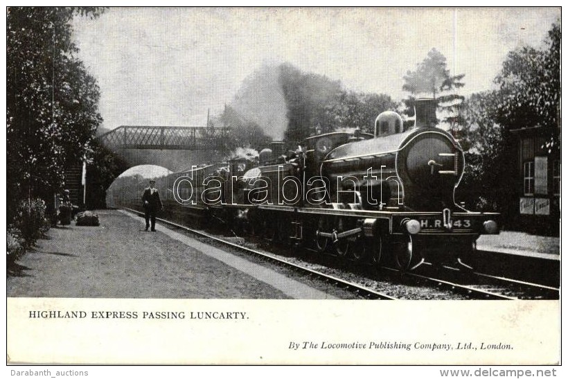 * T2 Luncarty, Highland Express Passing The Railway Station, Locomotive - Ohne Zuordnung