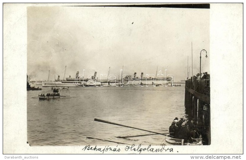 * T3 Behajózás Helgolandba / Passengers Boarding A Ship With Rowboats At Helgoland, Germany; Photo... - Ohne Zuordnung