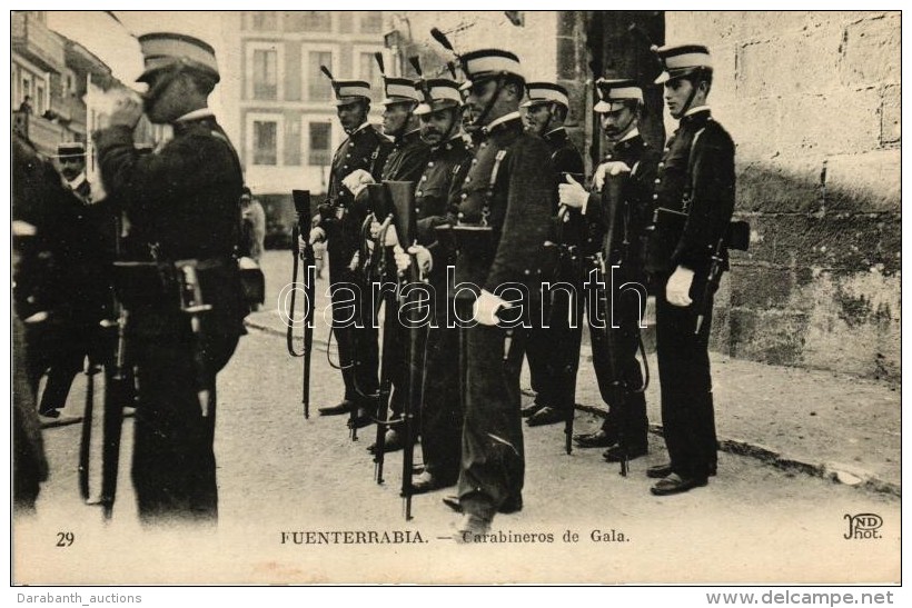 ** T2 Hondarribia, Fuenterrabía; Carabineros De Gala / Guards - Ohne Zuordnung