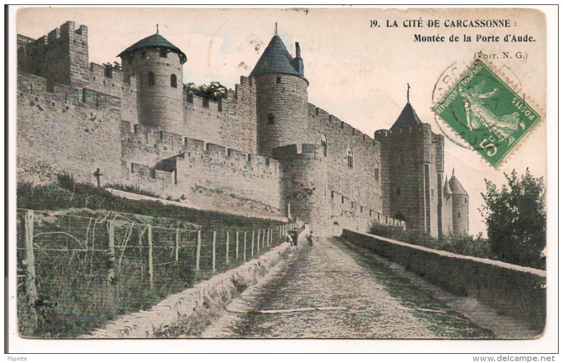 L90A832 - La  Cité De Carcassonne - Montée De La Porte D'Aude -  NG  N°19 - Carcassonne