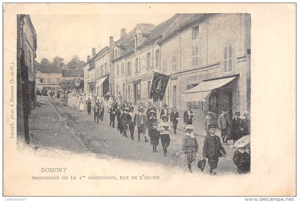 95-DOMONT- PROCESSION DE LA 1ER COMMUNION, RUE DE L'EGLISE - Domont