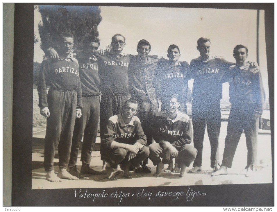 PARTIZAN BEOGRAD, ALBUM SA ORIGINALNIM FOTOGRAFIJAMA 1945 - 1955  RRARE