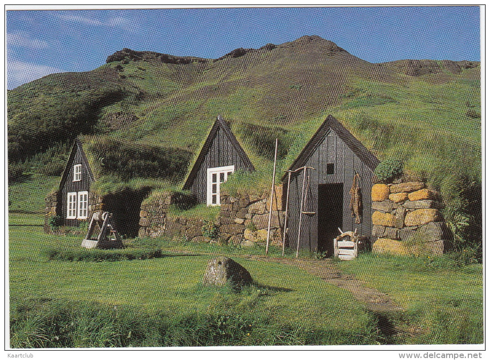 Byggòasafniò I Skógum - The Turf Houses Built In 1840-1895 - (Iceland) - Islanda