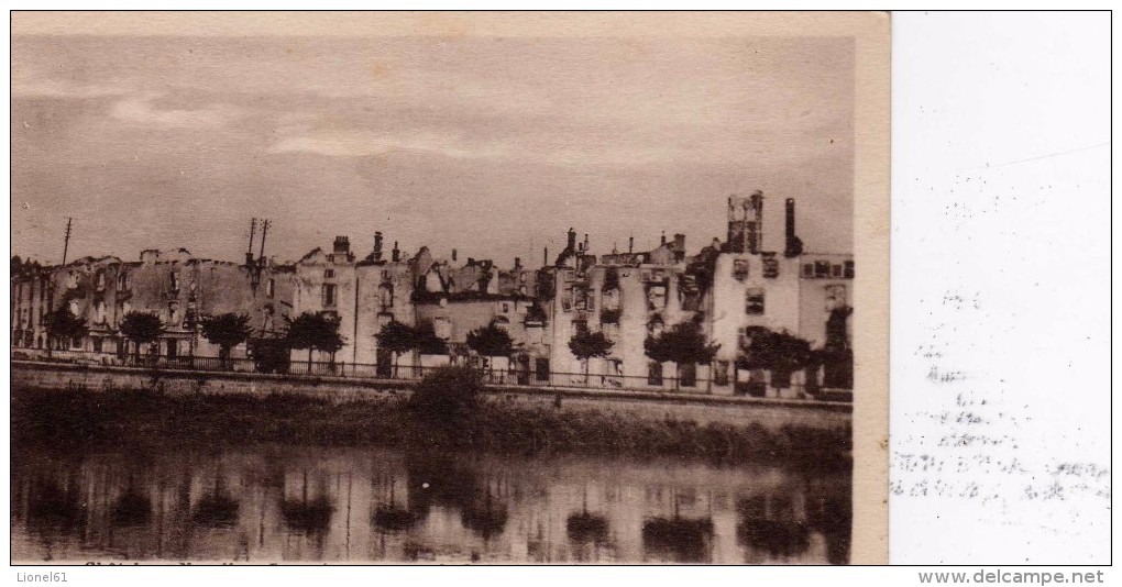 CHATEL-sur-MOSELLE : (88) Guerre 1939-1940 Le Quai. A U Deuxième Plan, La Tour De L'Eglise - Chatel Sur Moselle