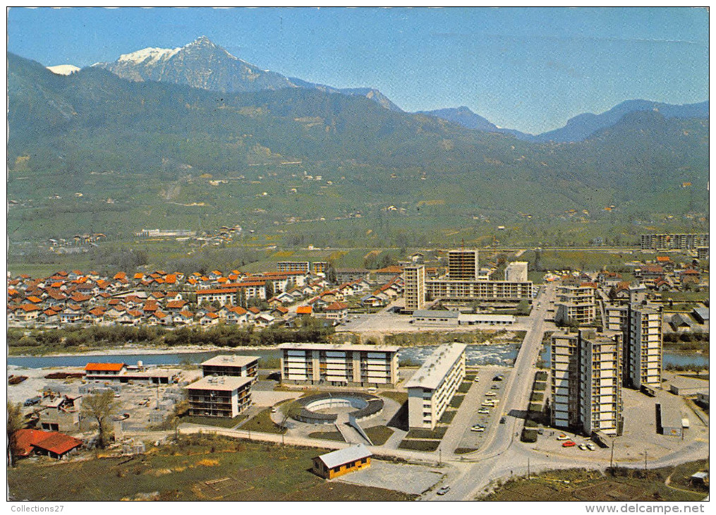 74-CLUSES- MESSY-LE-SARDAGNE,  AU FOND, LE MARCELLY - Cluses