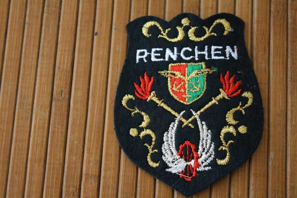 MILITARIA RENCHEN  Bade Wu ALLEMAGNE ECUSSON BLASON TISSU BRODé:702é Régiment CIRCULATION ROUTIERE CME CIE Mixte Essence - Ecussons Tissu