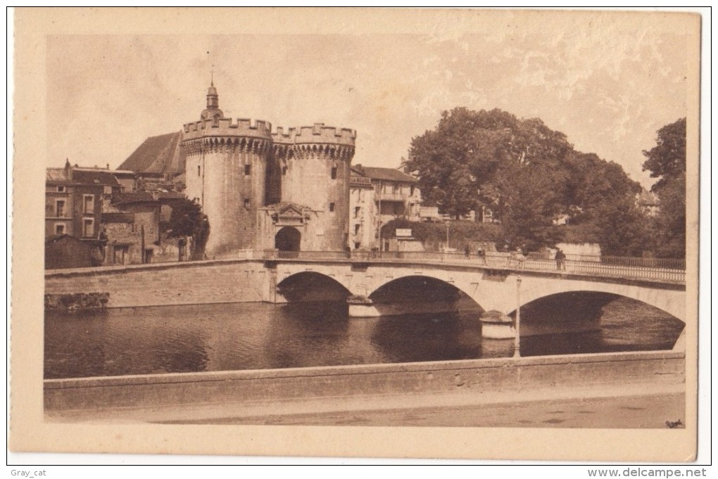 France, VERDUN, La Porte Et Le Pont-Chaussee, Unused Postcard [18538] - Verdun