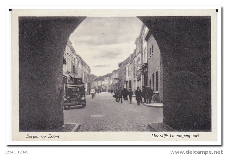 Bergen Op Zoom, Doorkijk Gevangenpoort - Bergen Op Zoom