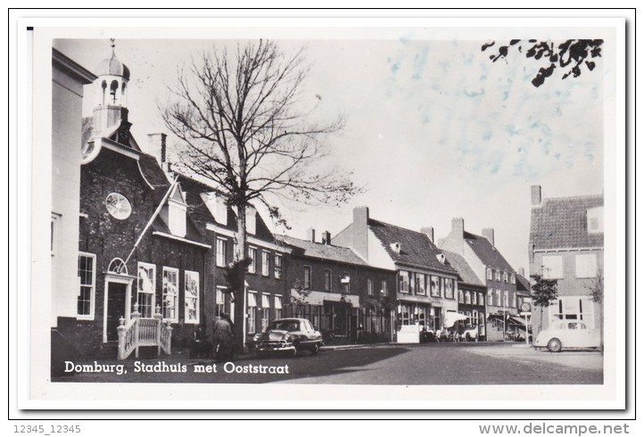 Domburg, Stadhuis Met Ooststraat - Domburg