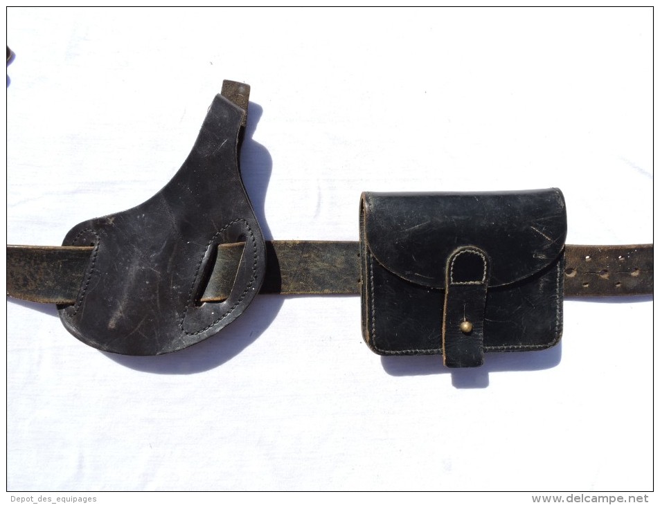 LOT GENDARMERIE années 1960 : CEINTURON + CARTOUCHIERE + HOLSTER