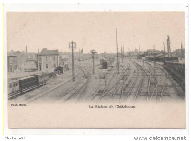 A8   -    La Station De  Châtelineau  -  Train - Châtelet