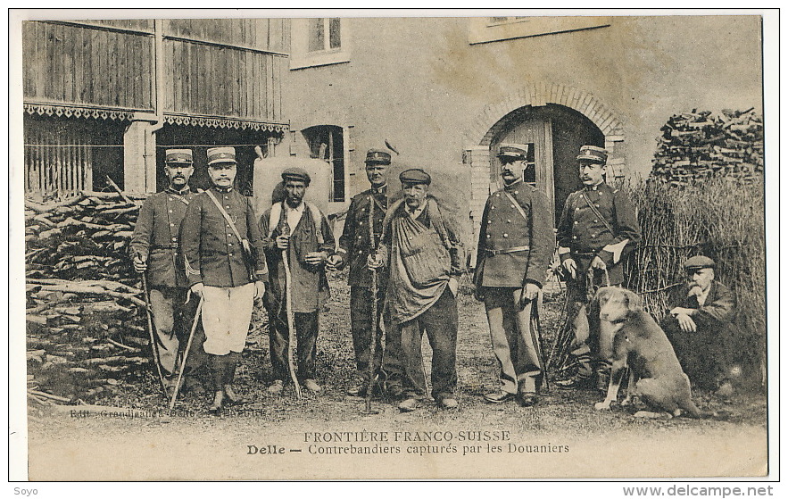 Delle Territoire Belfort Frontière Franco Suisse Contrebandiers Capturés Chien - Douane