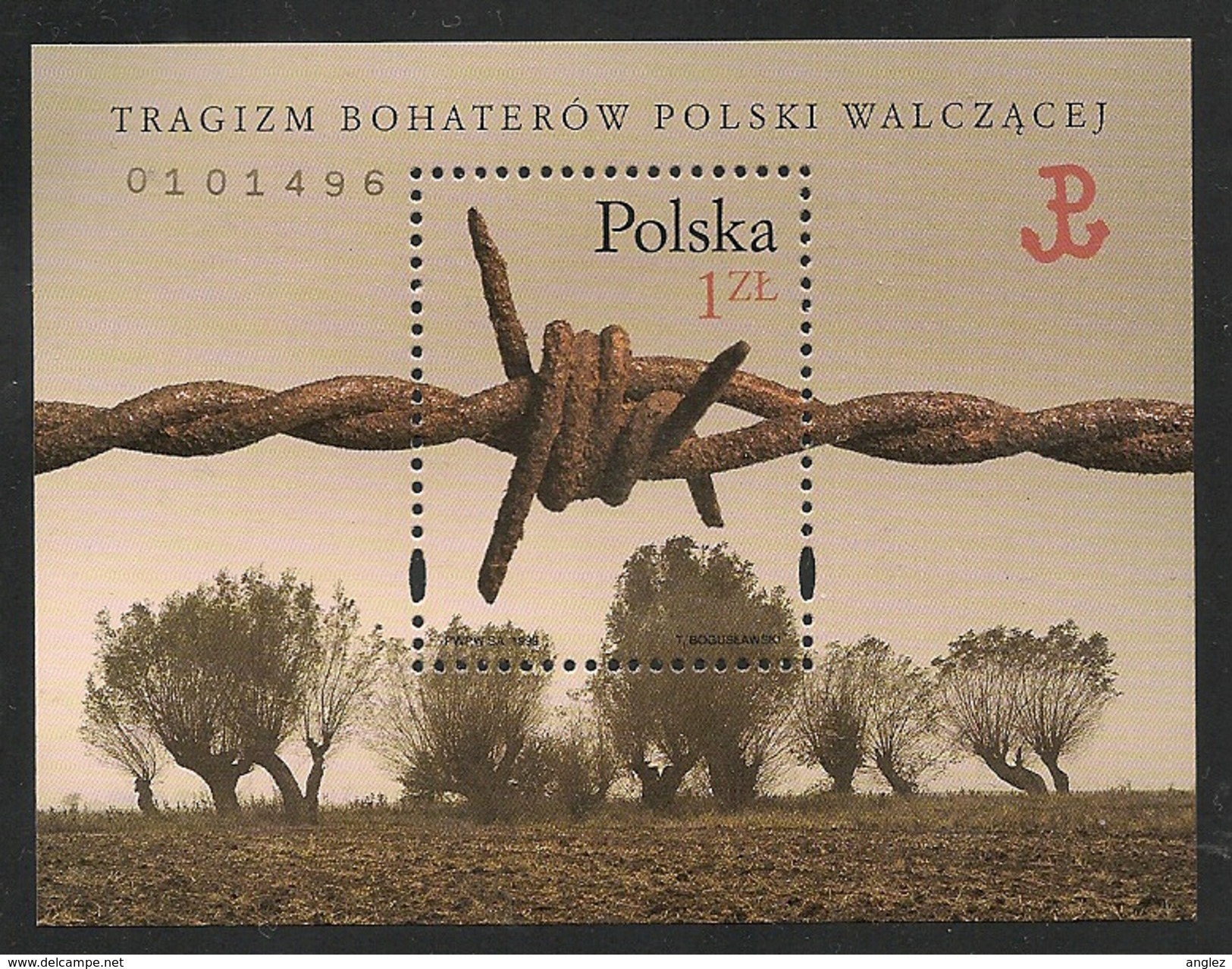 Poland: 1999 Polish War Heroes Miniature Sheet MNH - Neufs